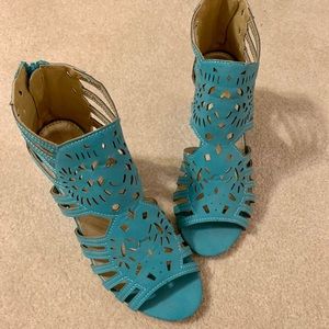 Strappy wedges turquoise
